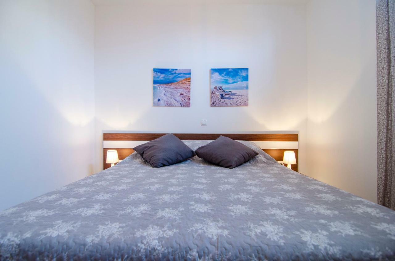 Apartments Sara 4 波尔 外观 照片