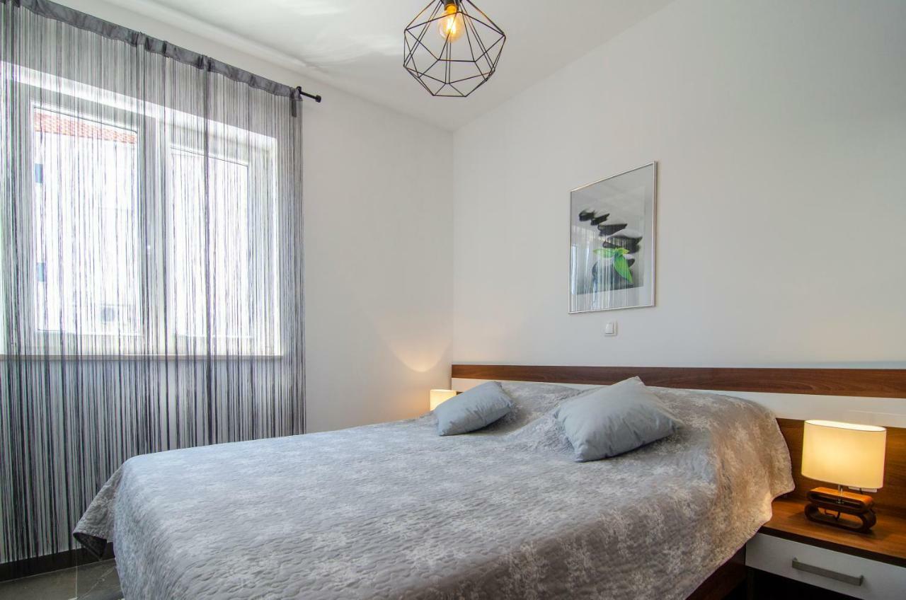 Apartments Sara 4 波尔 外观 照片